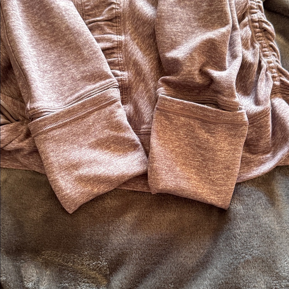 Lululemon half zip Jacket - Picture 5 of 8